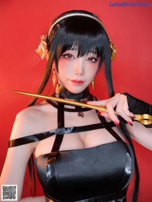 Coser@水淼Aqua Vol.131: Fantia 2022年10月套图合集(2套) (49 photos)